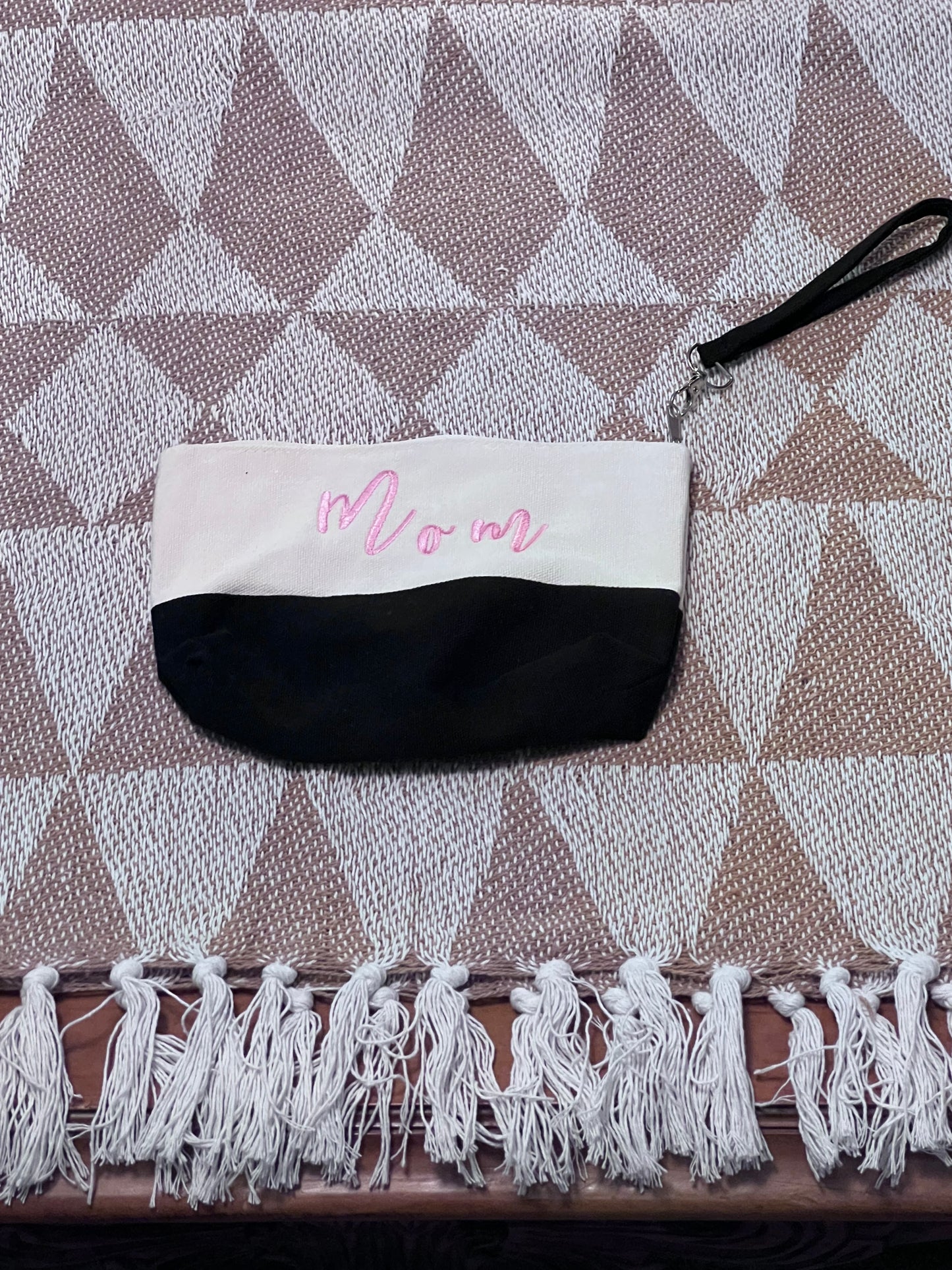 Mom | Cosmetic Bag | Pouch | Wallet